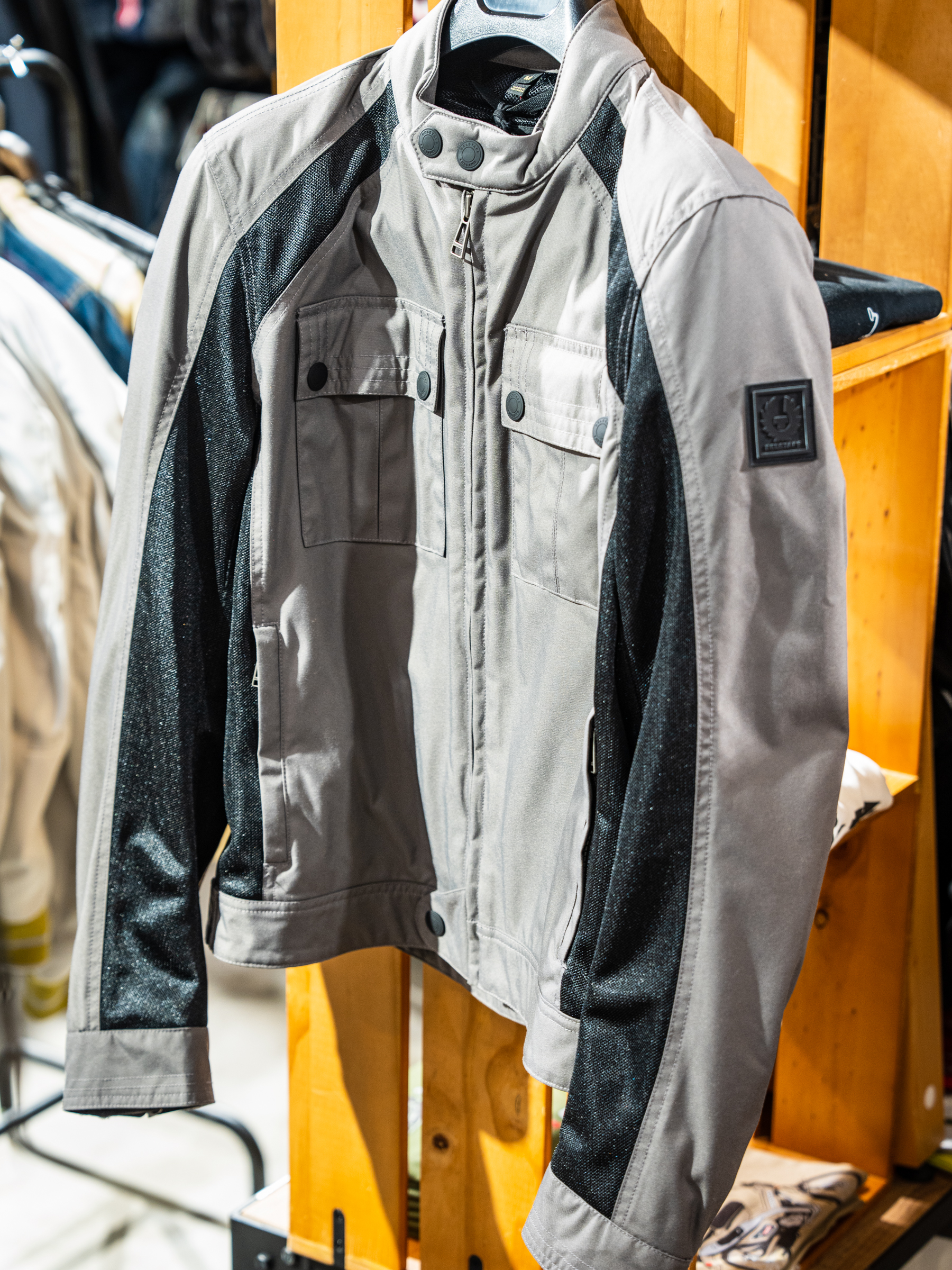 BELSTAFF(ベルスタッフ)