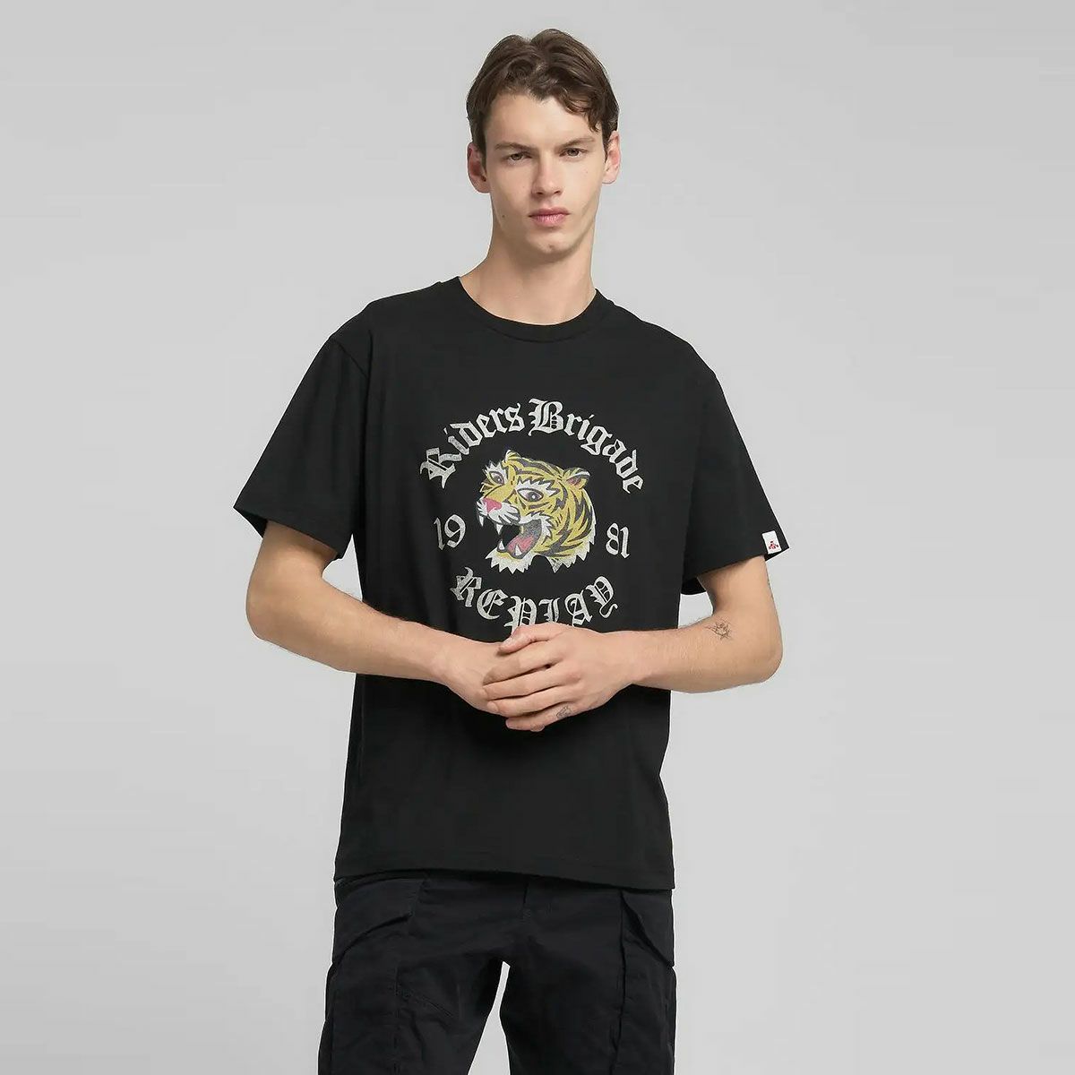 REPLAY タイガー プリント Tシャツ