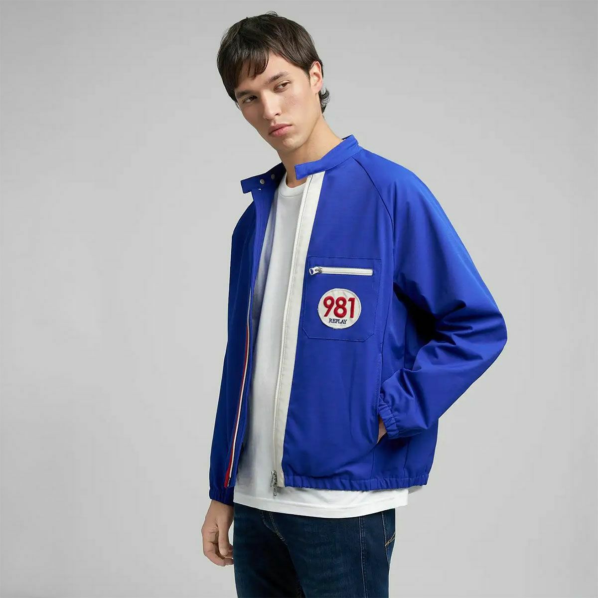 コントラスト ディテール ジャケット エレクトリックブルー2